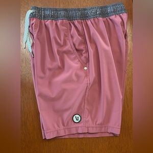 Vuori kore Athletic Shorts  Salt Water Red